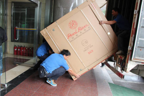 衡山钢琴贵重工艺品无忧运